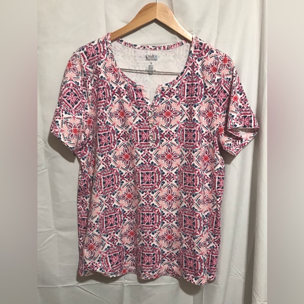 Croft & Barrow 1X Pink Patterned Short Sleeve Top Shirt Printed Multi Colors